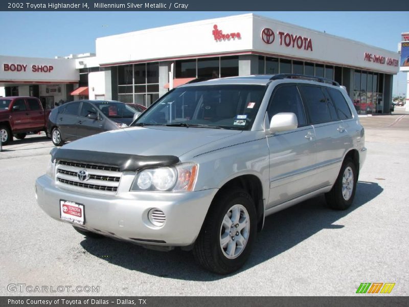 Millennium Silver Metallic / Gray 2002 Toyota Highlander I4