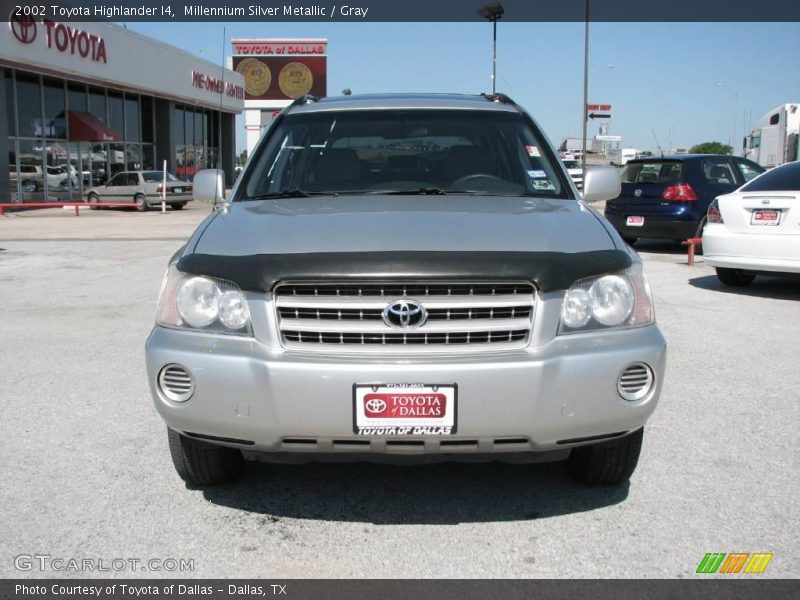 Millennium Silver Metallic / Gray 2002 Toyota Highlander I4