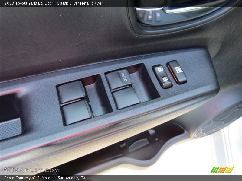 Classic Silver Metallic / Ash 2013 Toyota Yaris L 5 Door