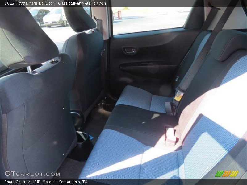Classic Silver Metallic / Ash 2013 Toyota Yaris L 5 Door