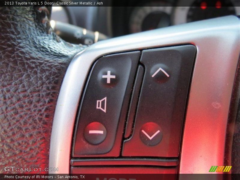 Classic Silver Metallic / Ash 2013 Toyota Yaris L 5 Door