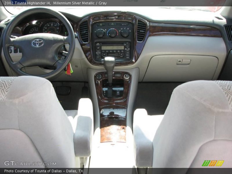 Millennium Silver Metallic / Gray 2002 Toyota Highlander I4