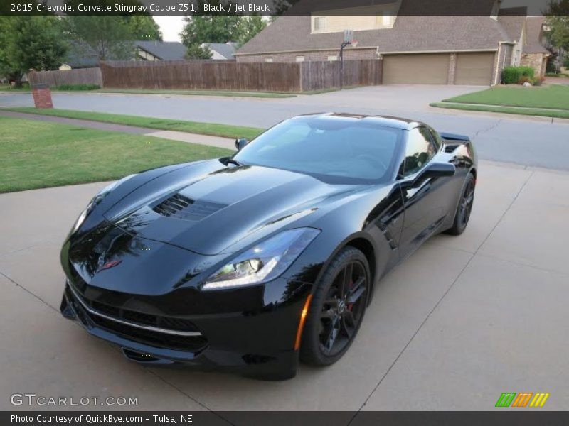 Front 3/4 View of 2015 Corvette Stingray Coupe Z51