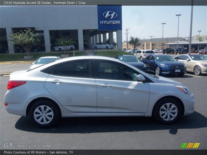 Ironman Silver / Gray 2016 Hyundai Accent SE Sedan