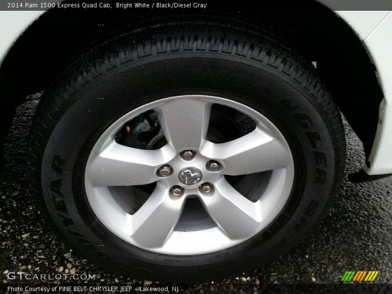 Bright White / Black/Diesel Gray 2014 Ram 1500 Express Quad Cab