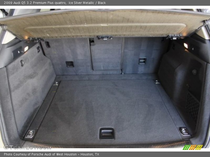 Ice Silver Metallic / Black 2009 Audi Q5 3.2 Premium Plus quattro