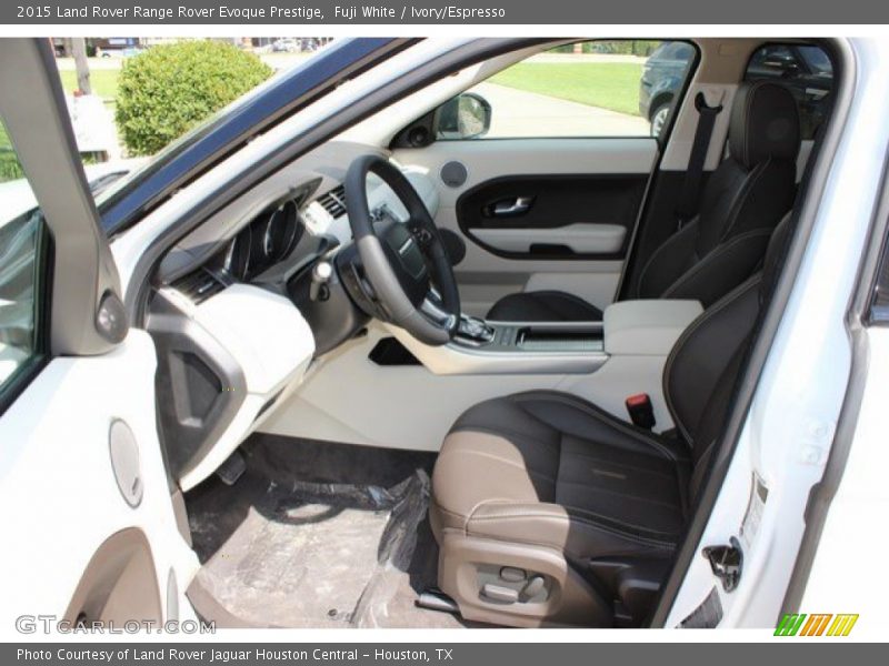 Fuji White / Ivory/Espresso 2015 Land Rover Range Rover Evoque Prestige