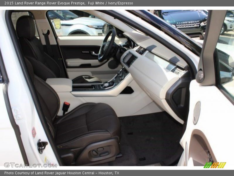 Fuji White / Ivory/Espresso 2015 Land Rover Range Rover Evoque Prestige