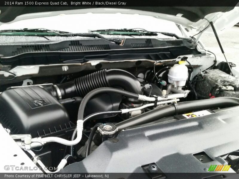 Bright White / Black/Diesel Gray 2014 Ram 1500 Express Quad Cab