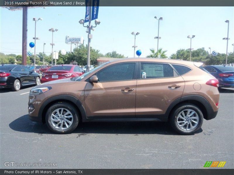 Mojave Sand / Beige 2016 Hyundai Tucson SE