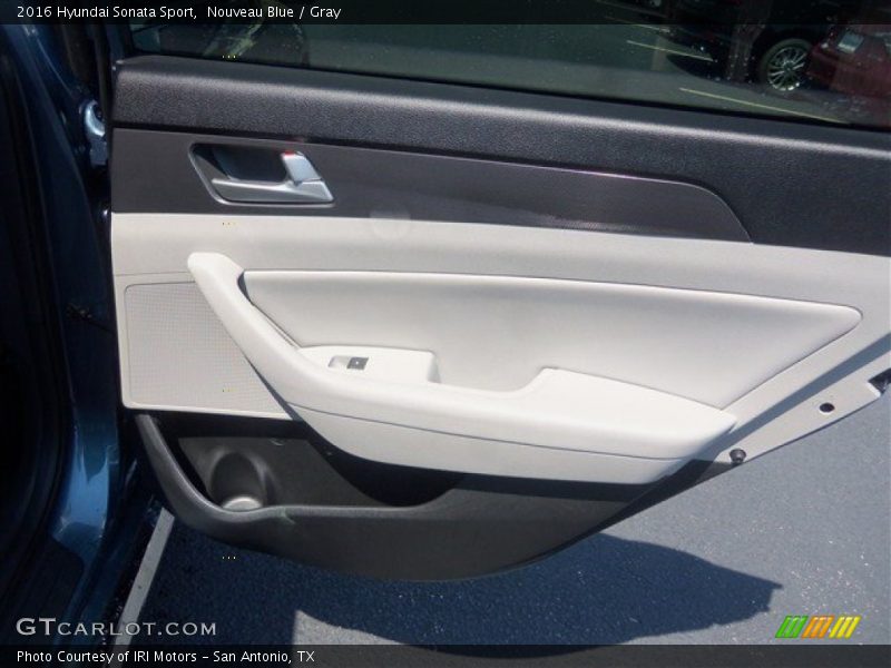 Nouveau Blue / Gray 2016 Hyundai Sonata Sport