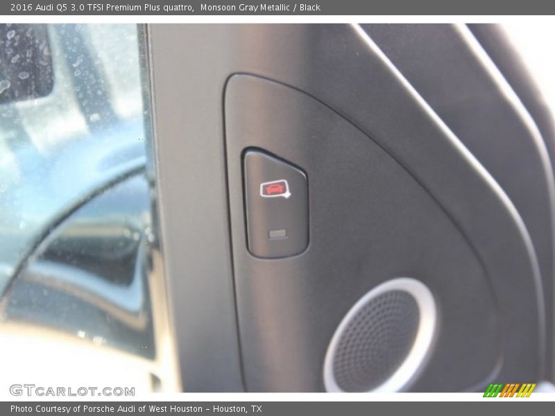 Monsoon Gray Metallic / Black 2016 Audi Q5 3.0 TFSI Premium Plus quattro
