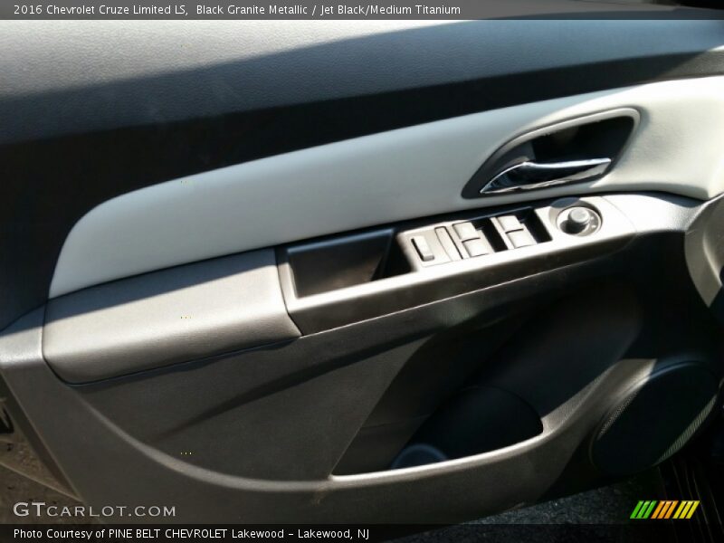 Black Granite Metallic / Jet Black/Medium Titanium 2016 Chevrolet Cruze Limited LS