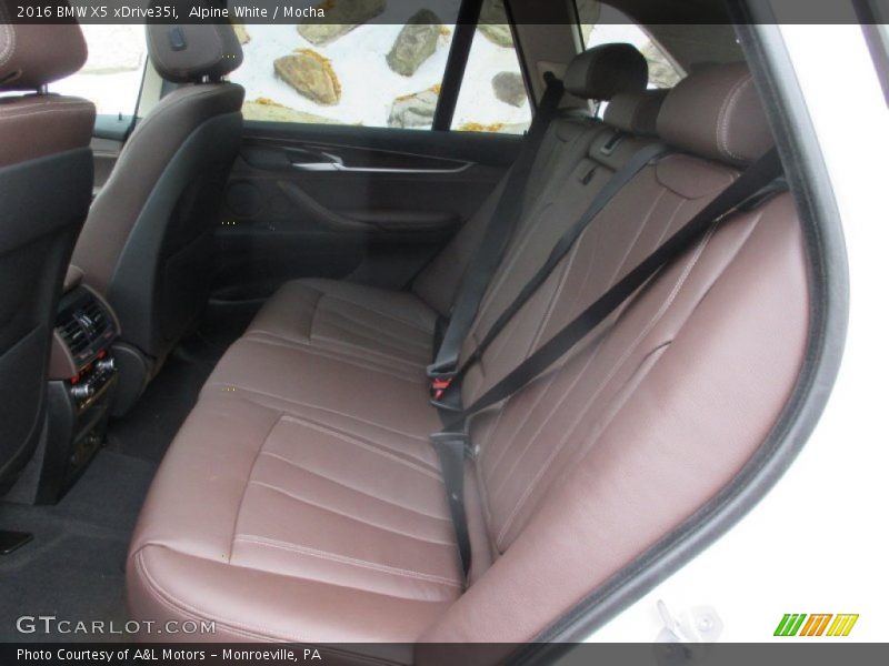 Rear Seat of 2016 X5 xDrive35i