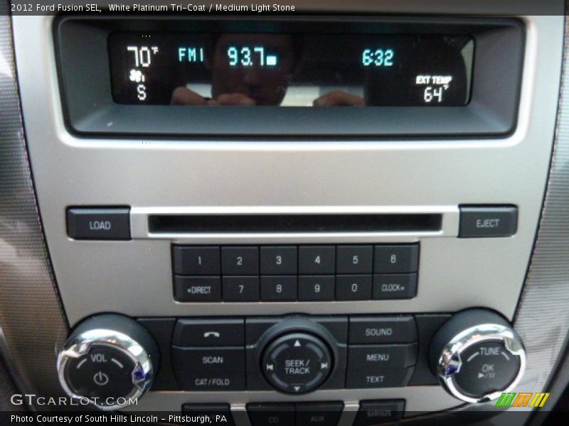 White Platinum Tri-Coat / Medium Light Stone 2012 Ford Fusion SEL
