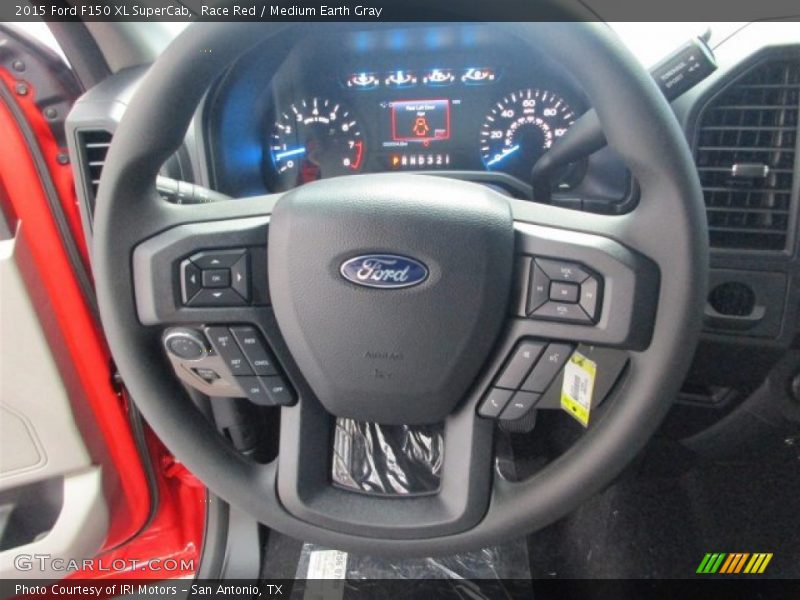 Race Red / Medium Earth Gray 2015 Ford F150 XL SuperCab