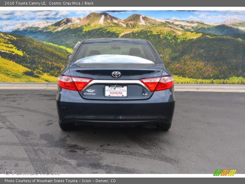 Cosmic Gray Mica / Black 2016 Toyota Camry LE