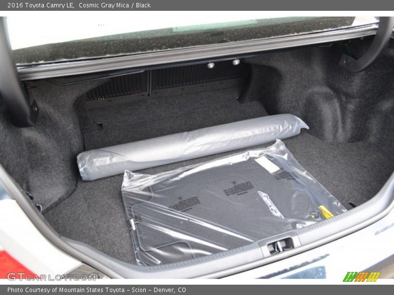 Cosmic Gray Mica / Black 2016 Toyota Camry LE