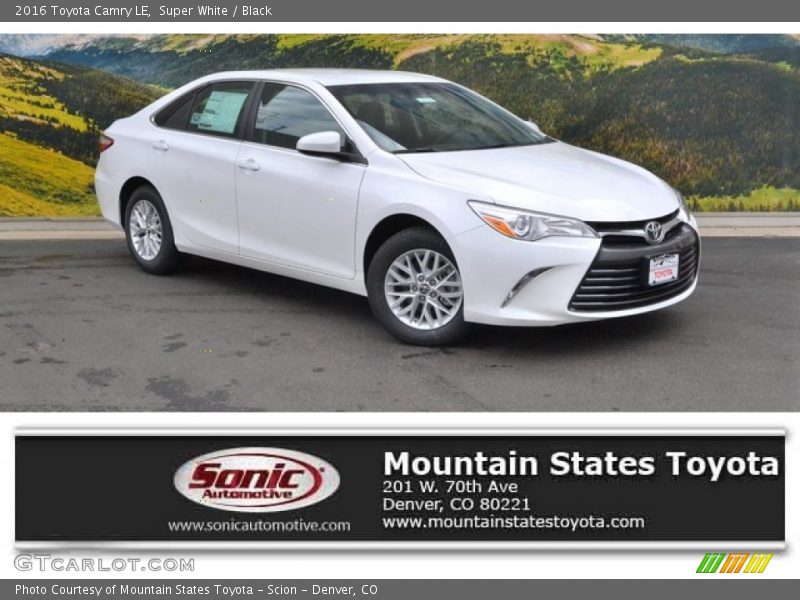 Super White / Black 2016 Toyota Camry LE
