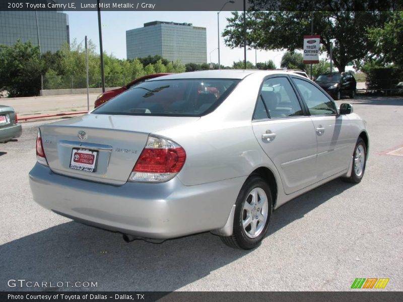 Lunar Mist Metallic / Gray 2005 Toyota Camry LE