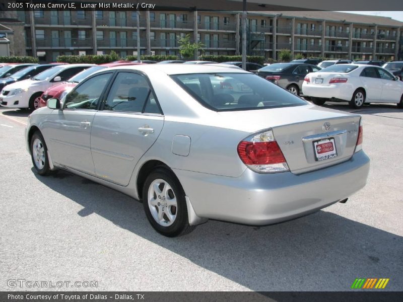 Lunar Mist Metallic / Gray 2005 Toyota Camry LE