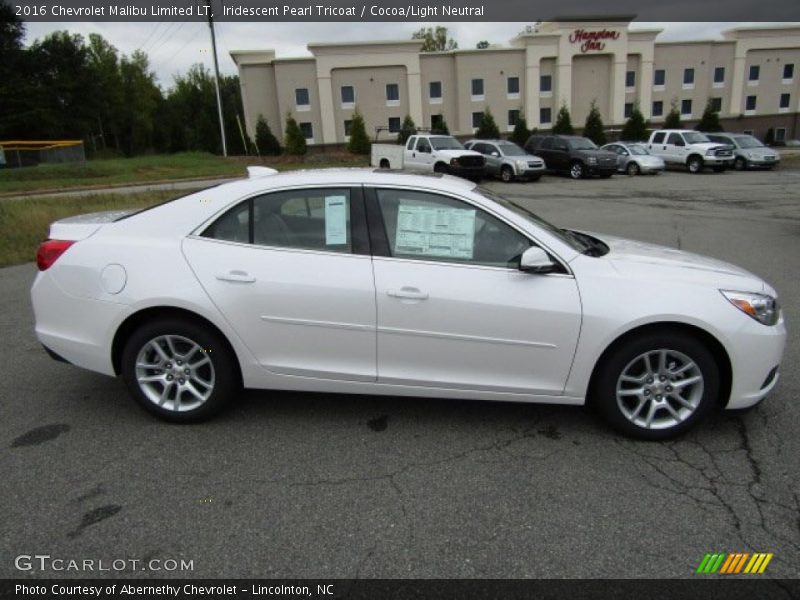 Iridescent Pearl Tricoat / Cocoa/Light Neutral 2016 Chevrolet Malibu Limited LT