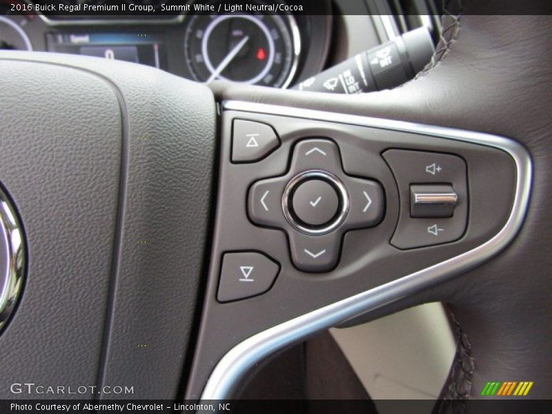 Summit White / Light Neutral/Cocoa 2016 Buick Regal Premium II Group