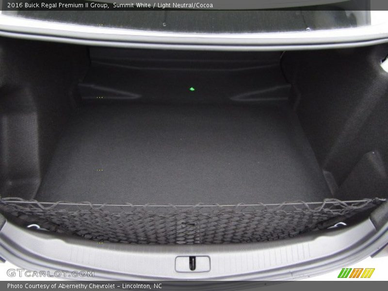 Summit White / Light Neutral/Cocoa 2016 Buick Regal Premium II Group