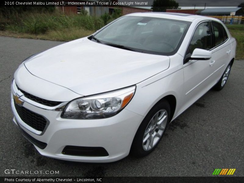Iridescent Pearl Tricoat / Cocoa/Light Neutral 2016 Chevrolet Malibu Limited LT