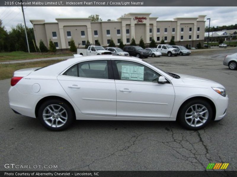 Iridescent Pearl Tricoat / Cocoa/Light Neutral 2016 Chevrolet Malibu Limited LT