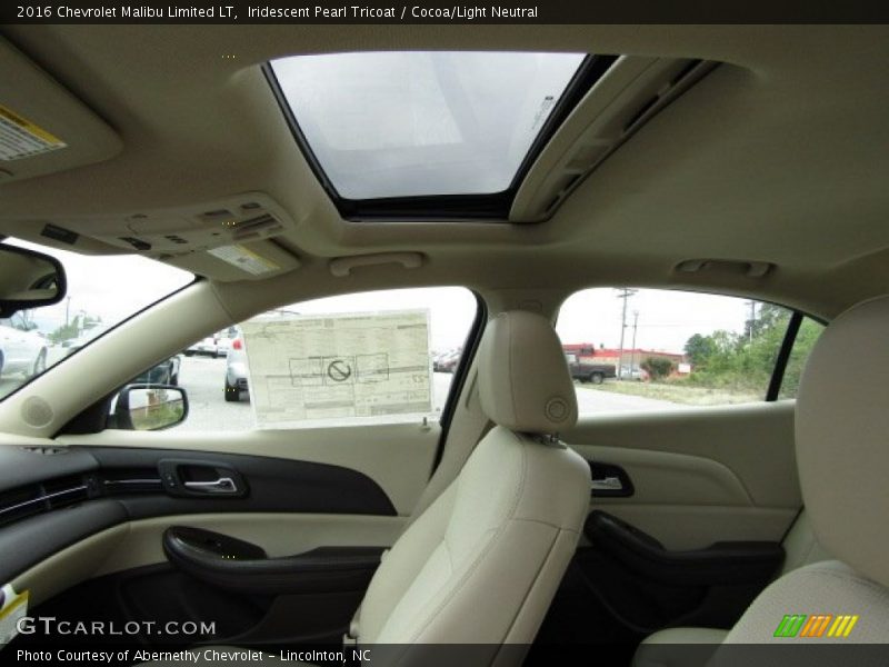 Iridescent Pearl Tricoat / Cocoa/Light Neutral 2016 Chevrolet Malibu Limited LT