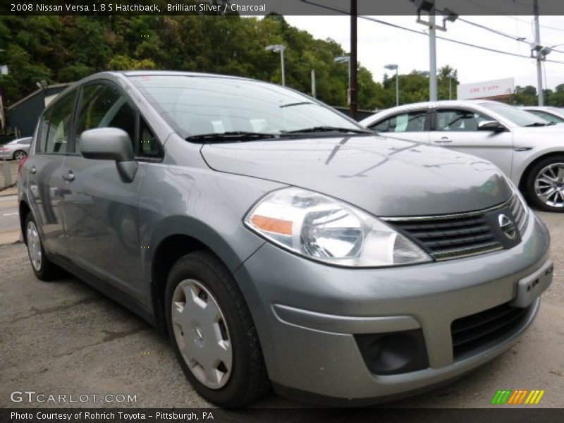 Brilliant Silver / Charcoal 2008 Nissan Versa 1.8 S Hatchback