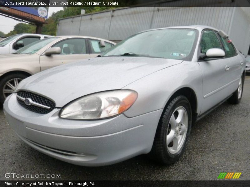 Silver Frost Metallic / Medium Graphite 2003 Ford Taurus SES