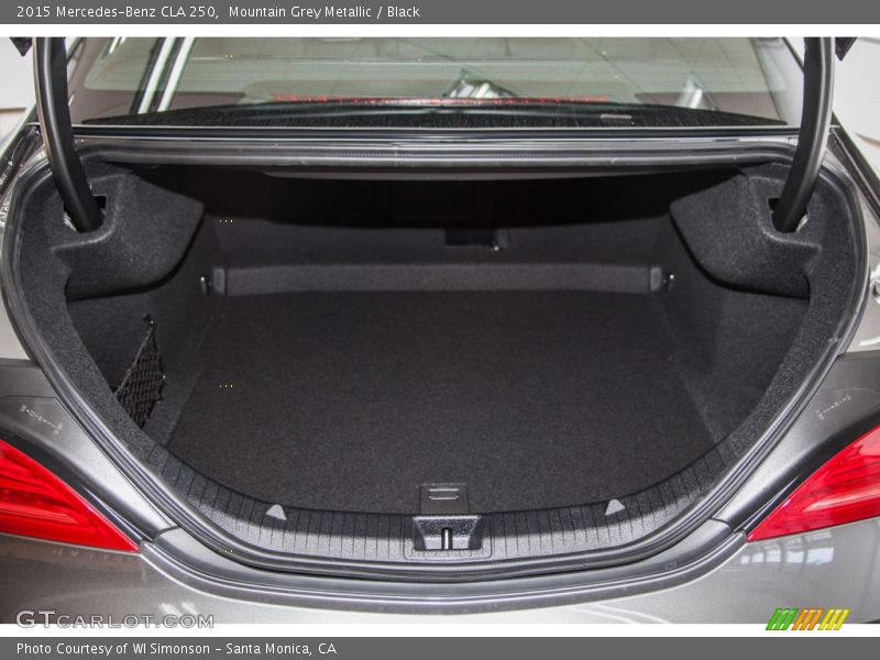 Mountain Grey Metallic / Black 2015 Mercedes-Benz CLA 250