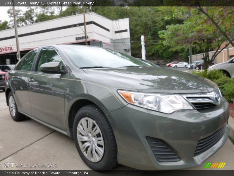 Cypress Green Pearl / Ivory 2012 Toyota Camry LE