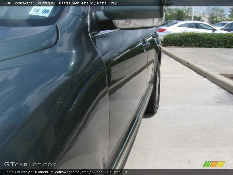 Reed Green Metallic / Kristal Grey 2005 Volkswagen Touareg V6