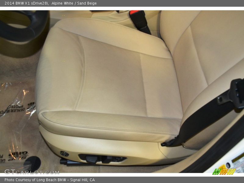 Alpine White / Sand Beige 2014 BMW X1 sDrive28i