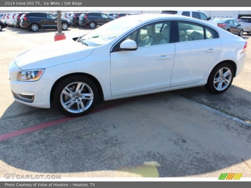 Ice White / Soft Beige 2014 Volvo S60 T5
