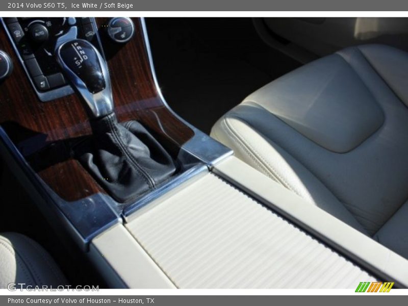 Ice White / Soft Beige 2014 Volvo S60 T5