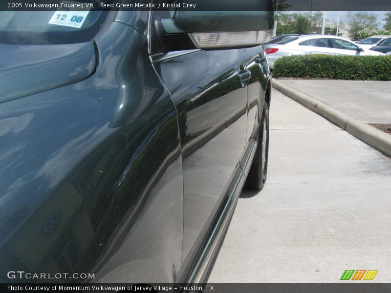 Reed Green Metallic / Kristal Grey 2005 Volkswagen Touareg V6
