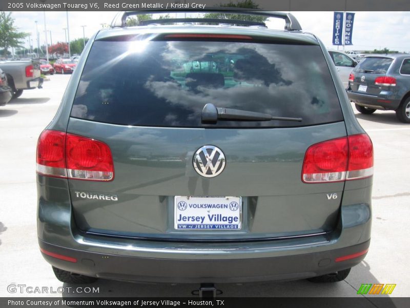 Reed Green Metallic / Kristal Grey 2005 Volkswagen Touareg V6