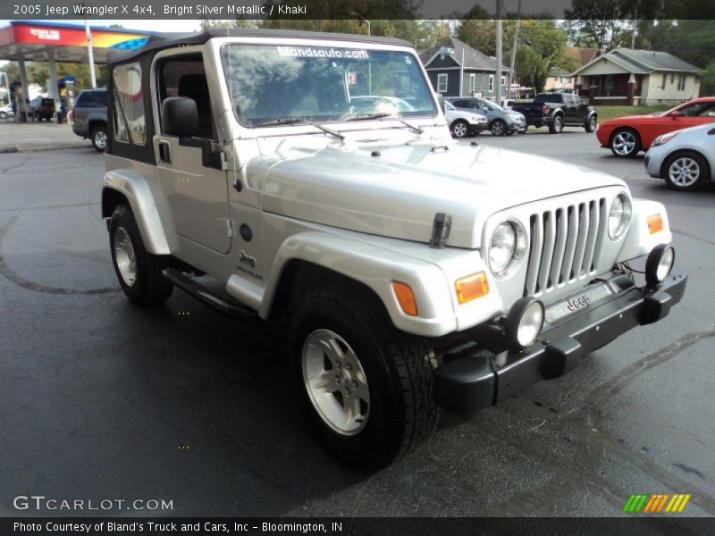 Bright Silver Metallic / Khaki 2005 Jeep Wrangler X 4x4