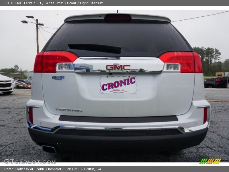 White Frost Tricoat / Light Titanium 2016 GMC Terrain SLE