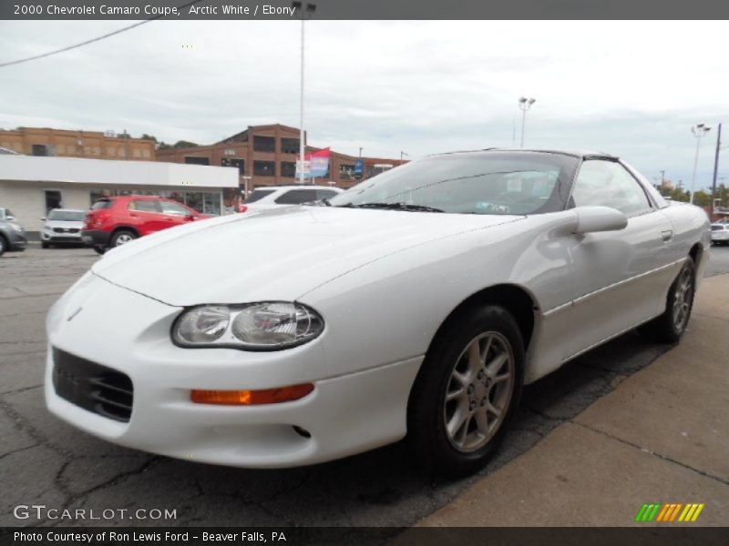 Arctic White / Ebony 2000 Chevrolet Camaro Coupe