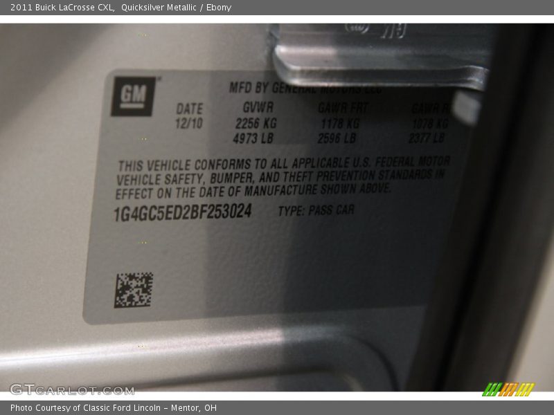 Quicksilver Metallic / Ebony 2011 Buick LaCrosse CXL