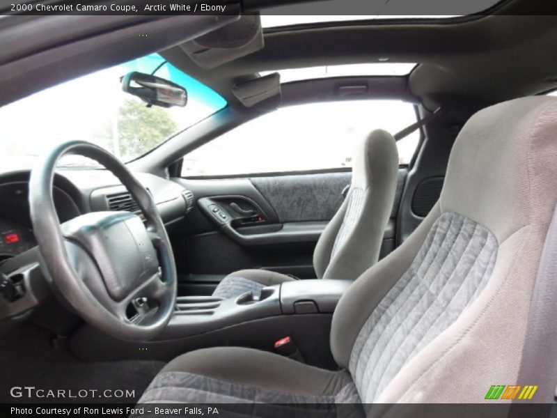 Arctic White / Ebony 2000 Chevrolet Camaro Coupe