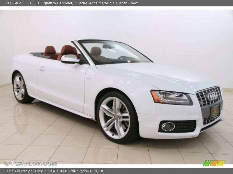 Front 3/4 View of 2012 S5 3.0 TFSI quattro Cabriolet