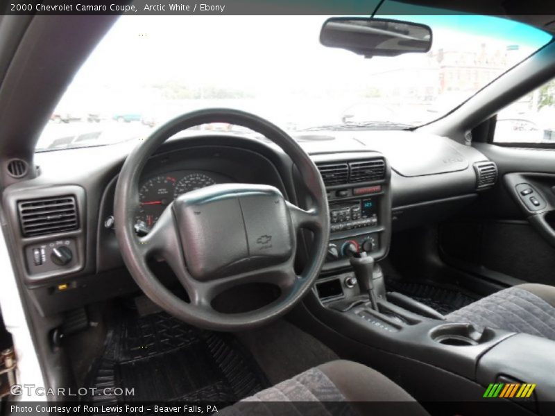 Arctic White / Ebony 2000 Chevrolet Camaro Coupe