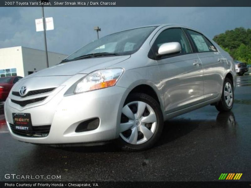 Silver Streak Mica / Dark Charcoal 2007 Toyota Yaris Sedan