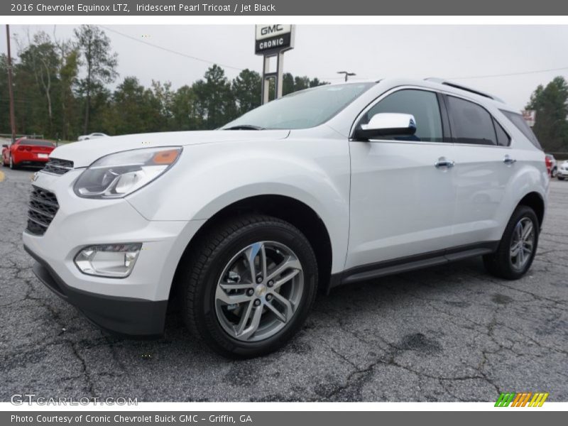 Iridescent Pearl Tricoat / Jet Black 2016 Chevrolet Equinox LTZ